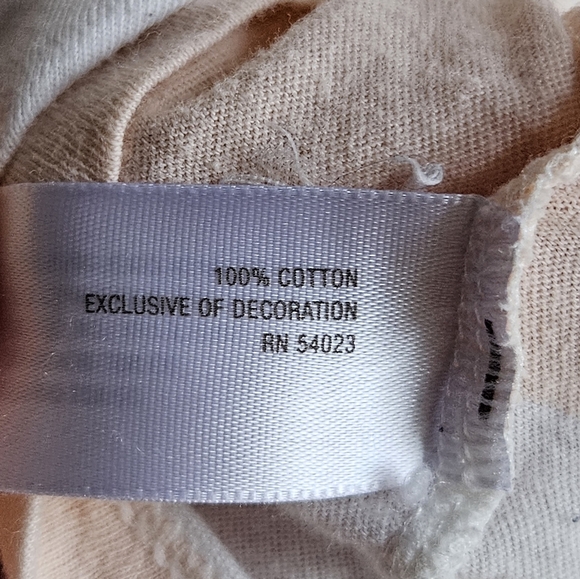 2 for $20:  Old Navy Tank w/ Flower Neckline Detailing in Women's XS - Picture 11 of 12